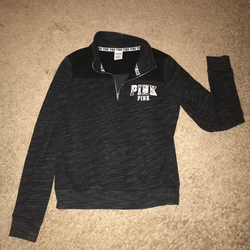 Brand new PINK SWEATSHIRT 🎉🎉🎉🎉🎉🎉🎉🎉🎉🎉